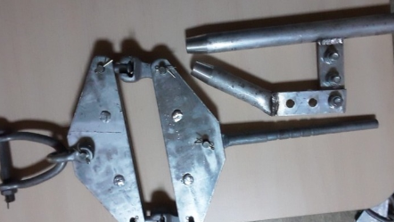 477 Pressed Top-Head Double Tension Iron D/T